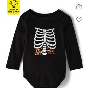 Unisex Baby Matching Family Glow Candy
Skeleton Graphic Bodysuit 3-6 Months